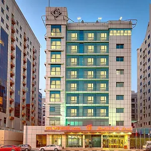 Grandeur Al Barsha מלון
